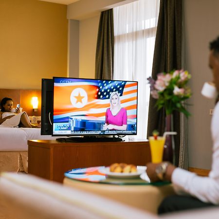 Azzeman Hotel Αντίς Αμπέμπα Εξωτερικό φωτογραφία