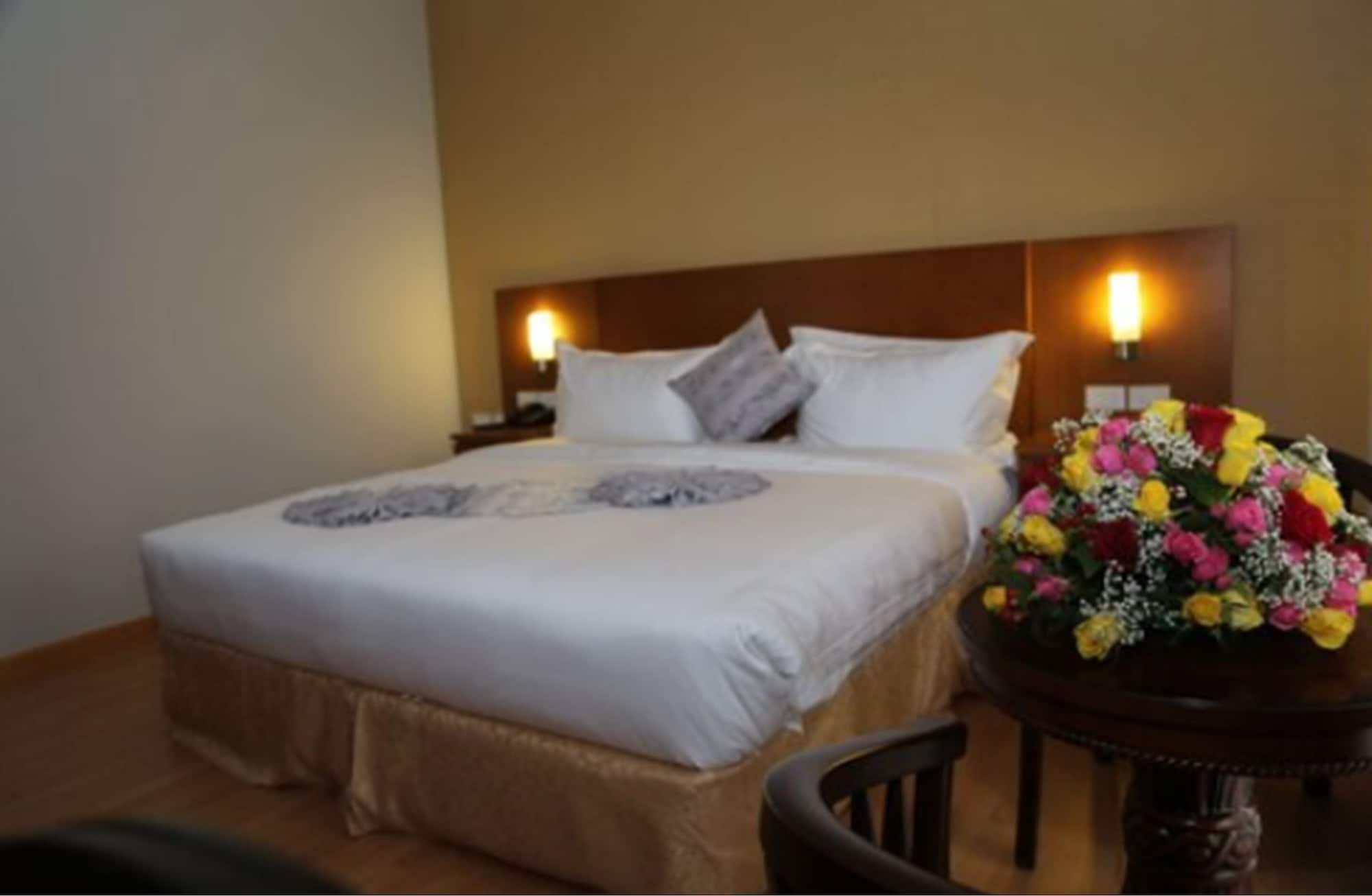 Azzeman Hotel Αντίς Αμπέμπα Εξωτερικό φωτογραφία