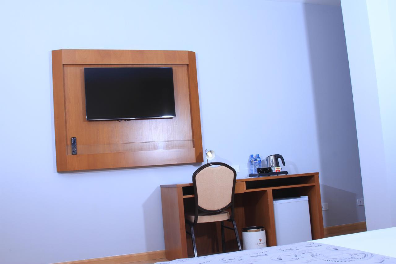 Azzeman Hotel Αντίς Αμπέμπα Εξωτερικό φωτογραφία