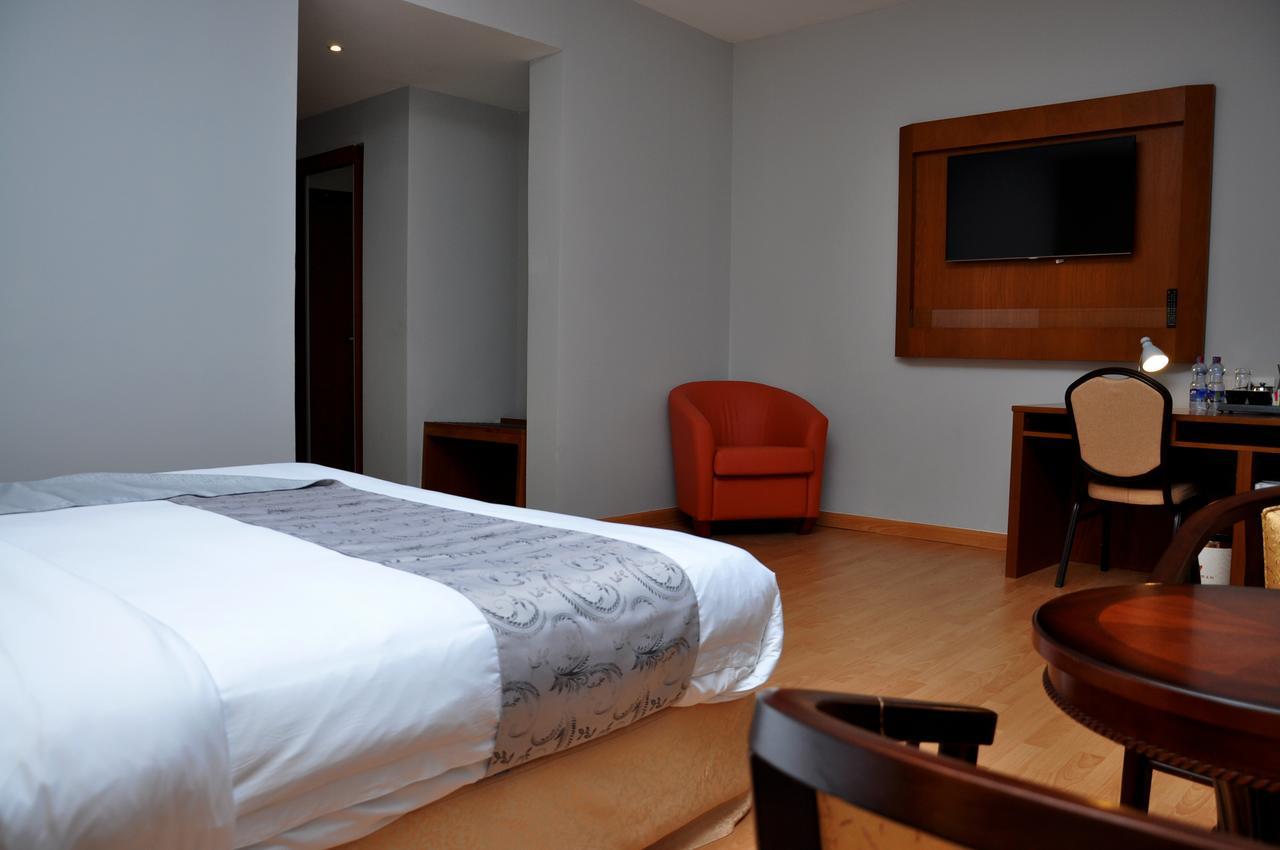 Azzeman Hotel Αντίς Αμπέμπα Εξωτερικό φωτογραφία